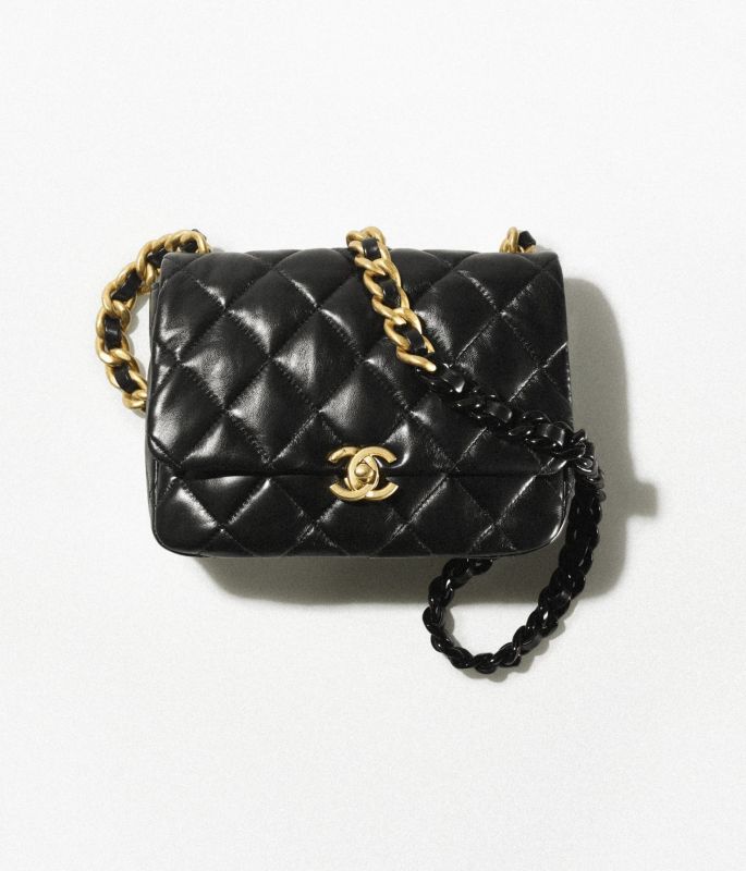 Chanel Classic Small Black Lambskin Women Flap Shoulder Bag AS3206