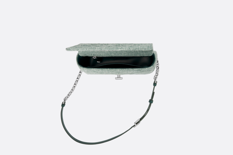 Túi đeo chéo nữ Christian Dior Caro Classic cỡ nhỏ màu xanh lá cây M9241PWEX_M924