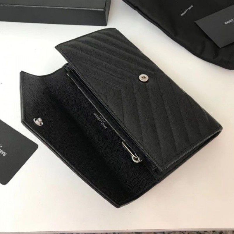 Yves Saint Laurent 信封大号字母黑色小牛皮银色徽标女士翻盖钱包