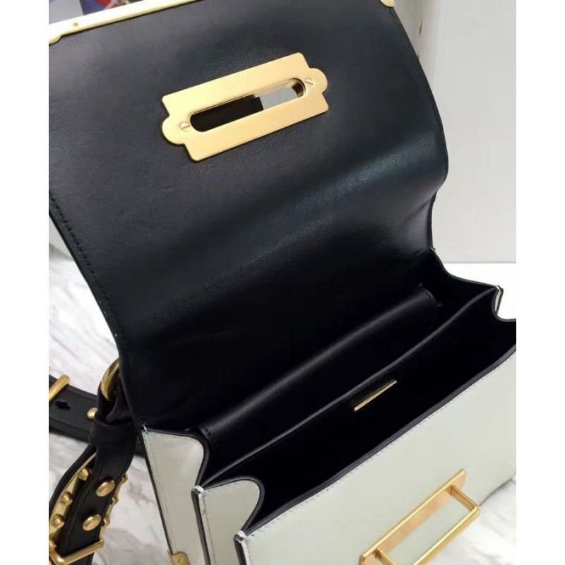کیف شانه ای زنانه با پوست گوساله سفید کلاسیک Prada Cahier 1bd045