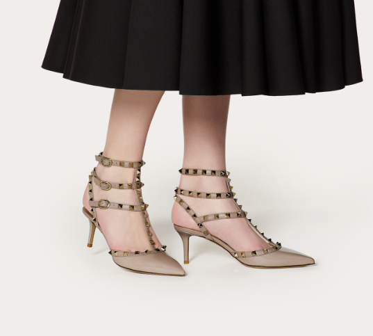 Valentino Rockstud Classic 65 Mm Nude Leather Pointed Toe Pump Heels WS0375VNWP45