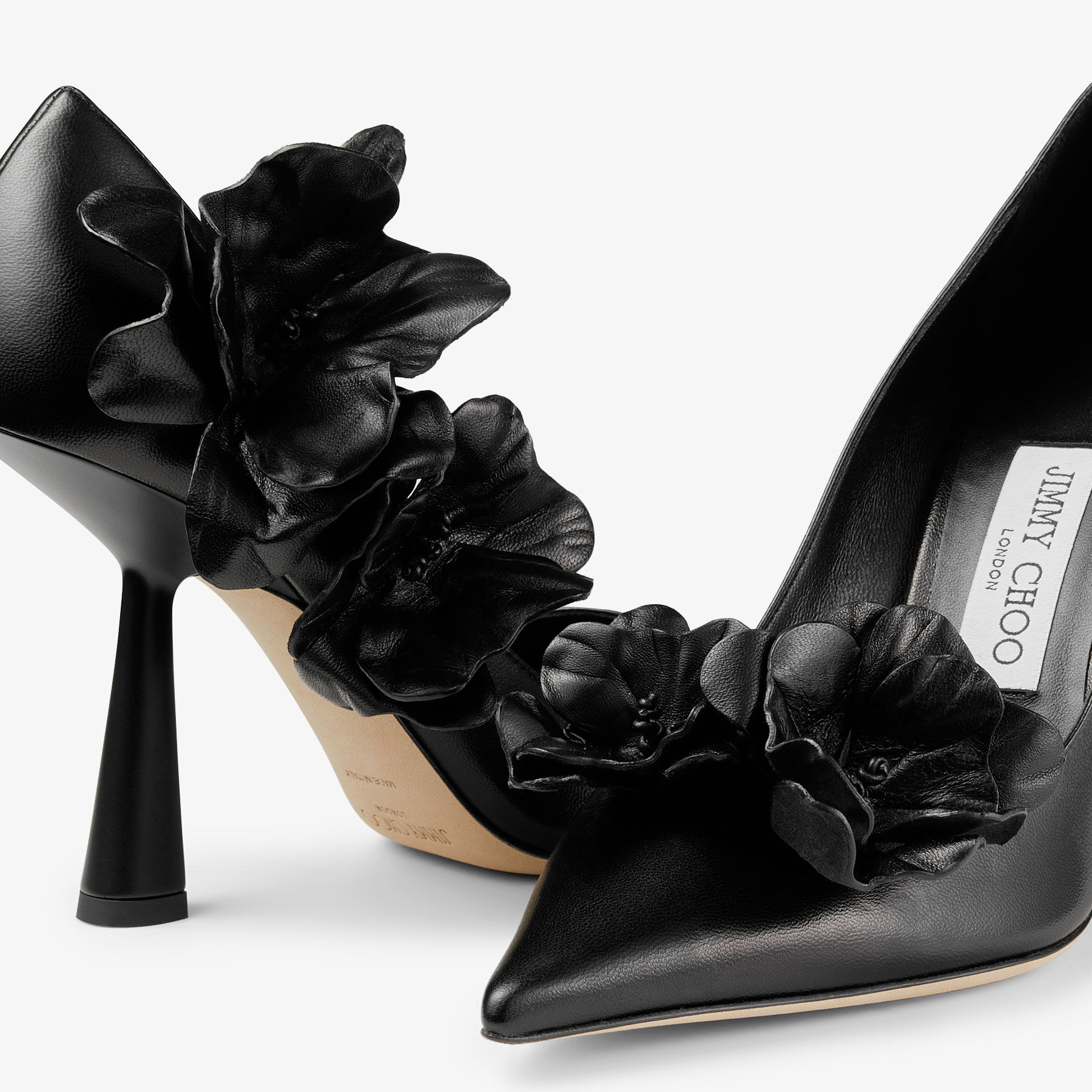 जिमी चू रेने फ्लावर्स 100 मिमी ब्लैक नप्पा लेदर पॉइंटेड टो पंप हील्स RENEFLOWERS100BGW