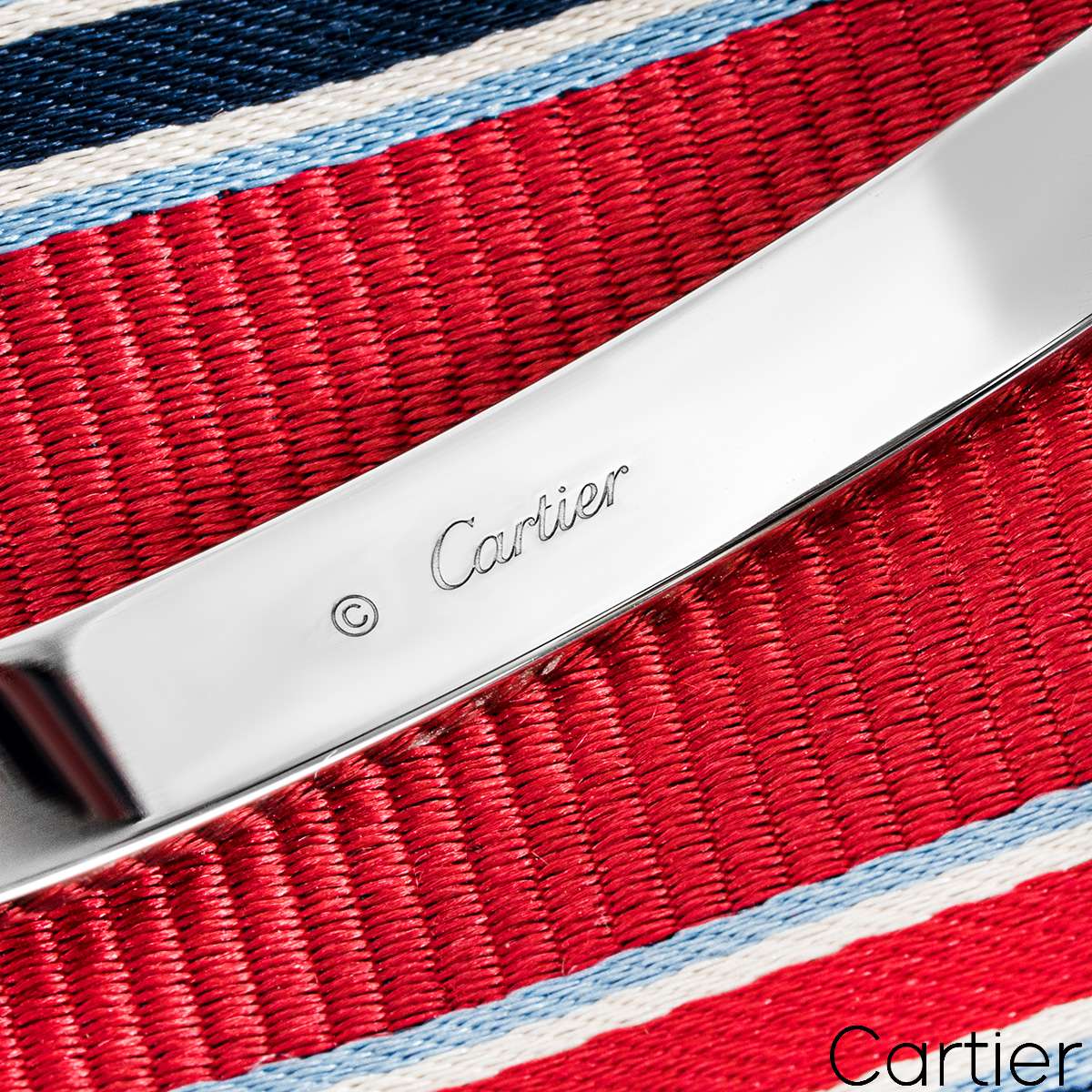 دستبند کارتیه لاو کلاسیک طلای سفید 4 الماس B6070117