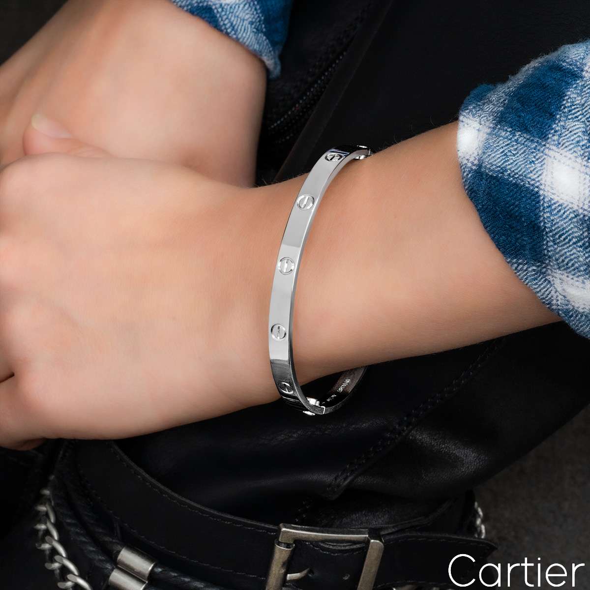 دستبند کارتیه لاو کلاسیک طلای سفید 4 الماس B6070117